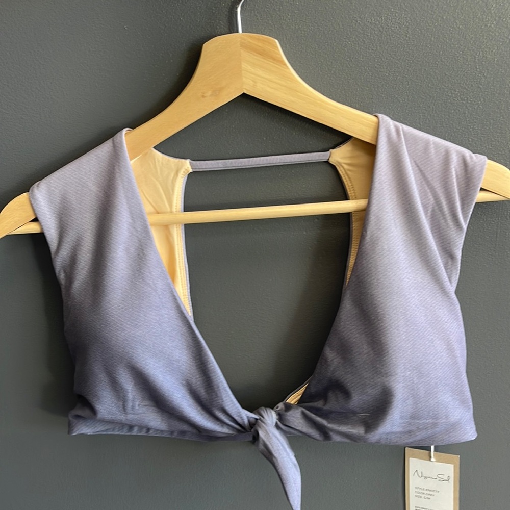 Brand new with tags Niyama Sol knotty active wear top.